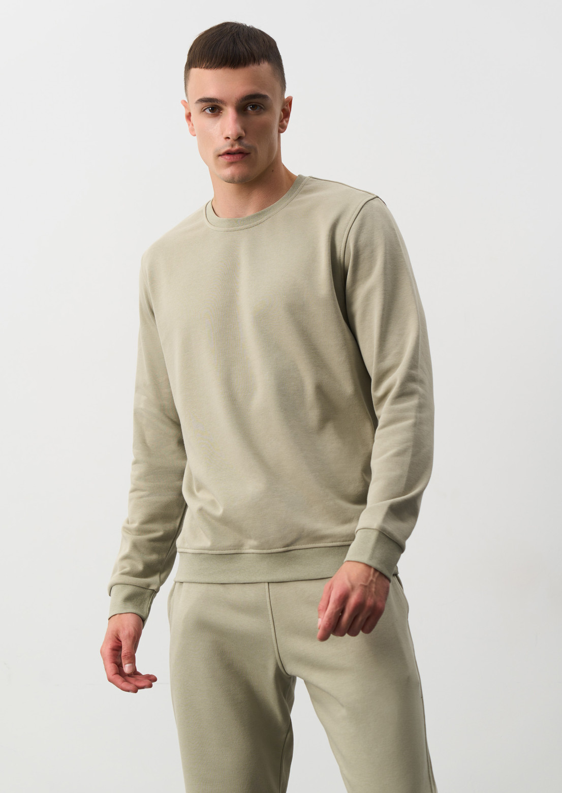 Khaki store color sweatshirt